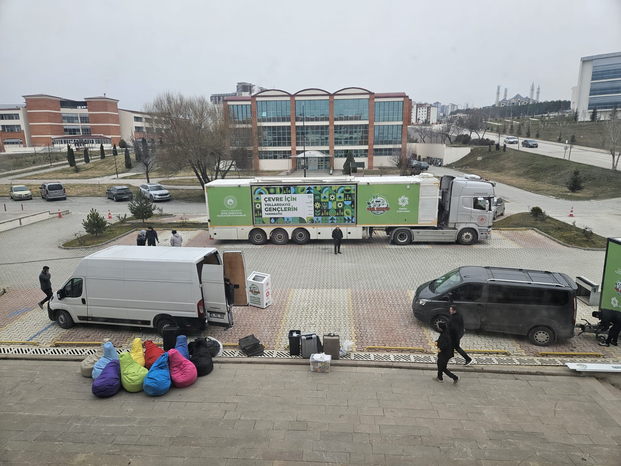 Kastamonu Üniversitesi’nde “Çevre TIR’ı” Öğrencilerle Buluştu